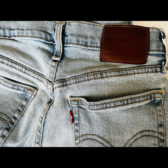 Levi’s Wedgie Icon High-Rise Jeans, Light Blue, 25 - Picture 10 of 10